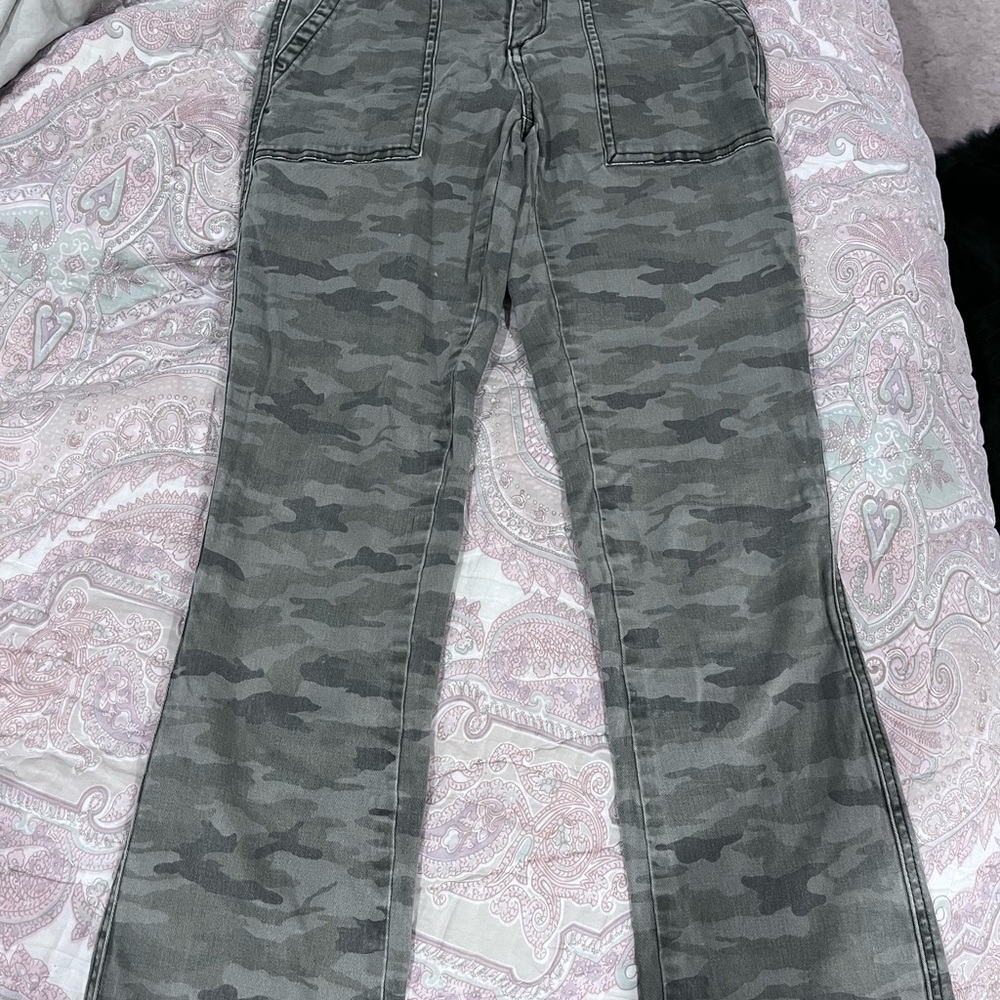 Women's Camouflage Jeans